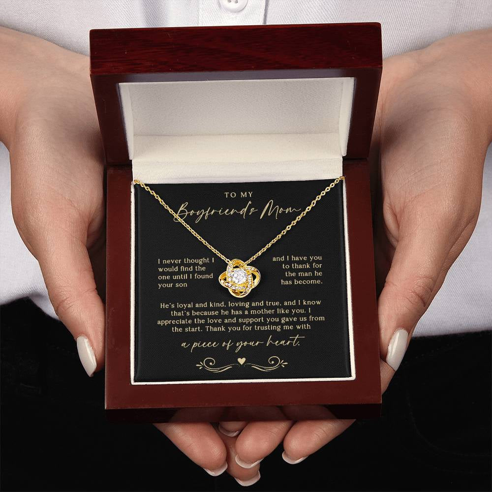 A Piece of Your Heart Boyfriend'S Mom Necklace