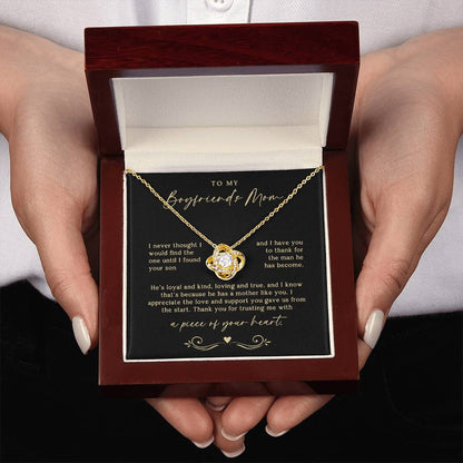 A Piece of Your Heart Boyfriend'S Mom Necklace