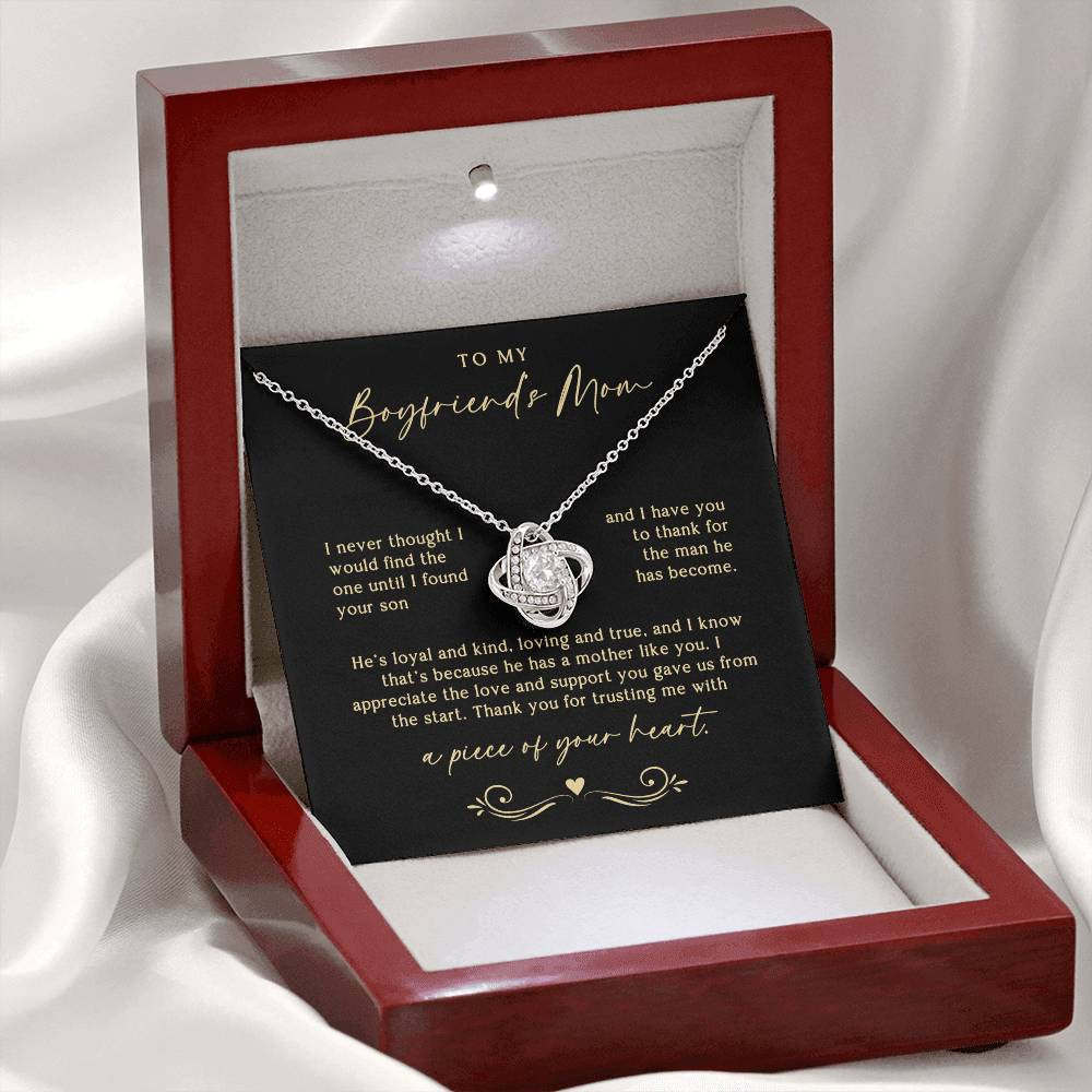 A Piece of Your Heart Boyfriend'S Mom Necklace